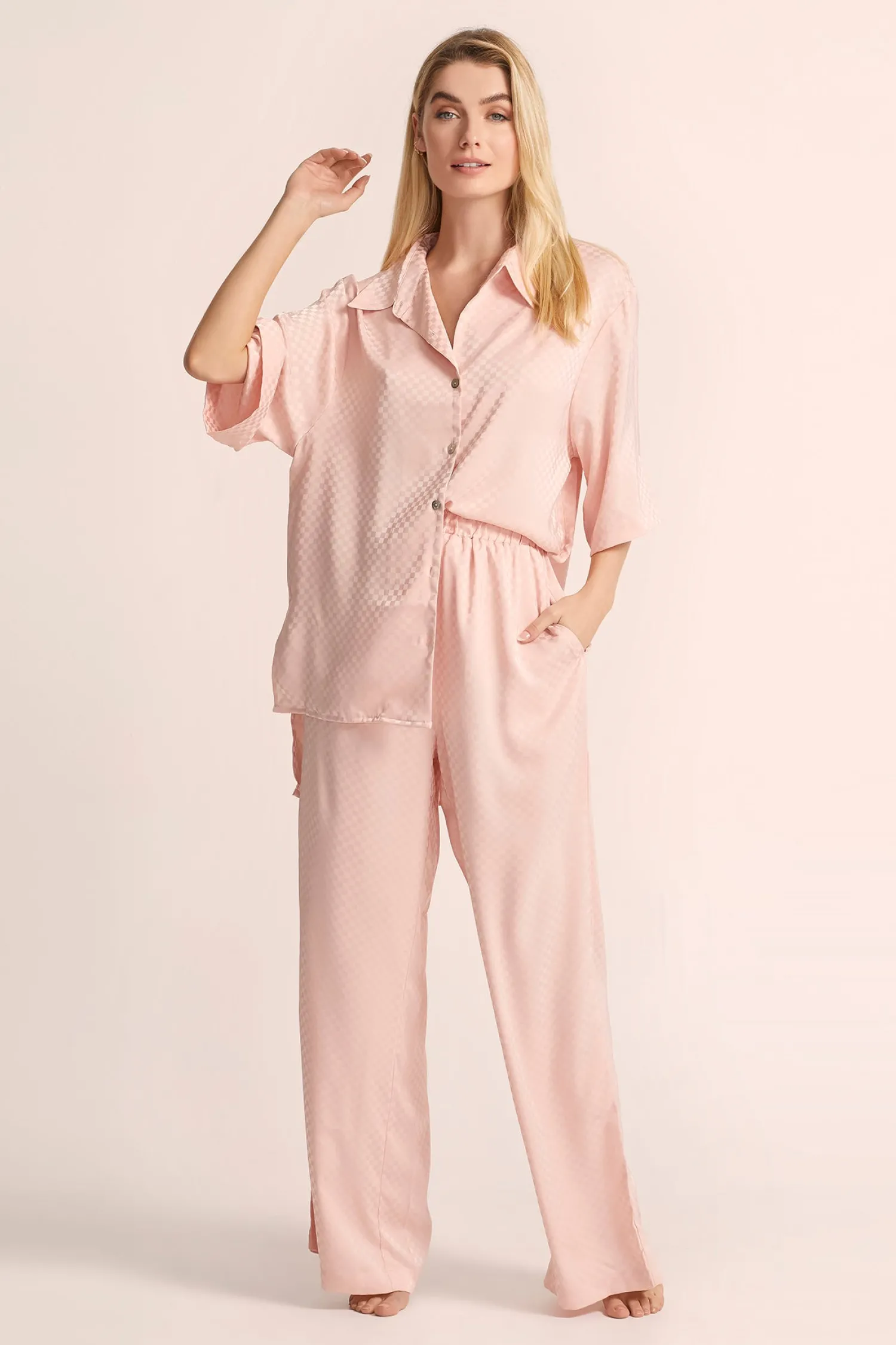 Homebodii Gigi Relaxed Fit Lounge New