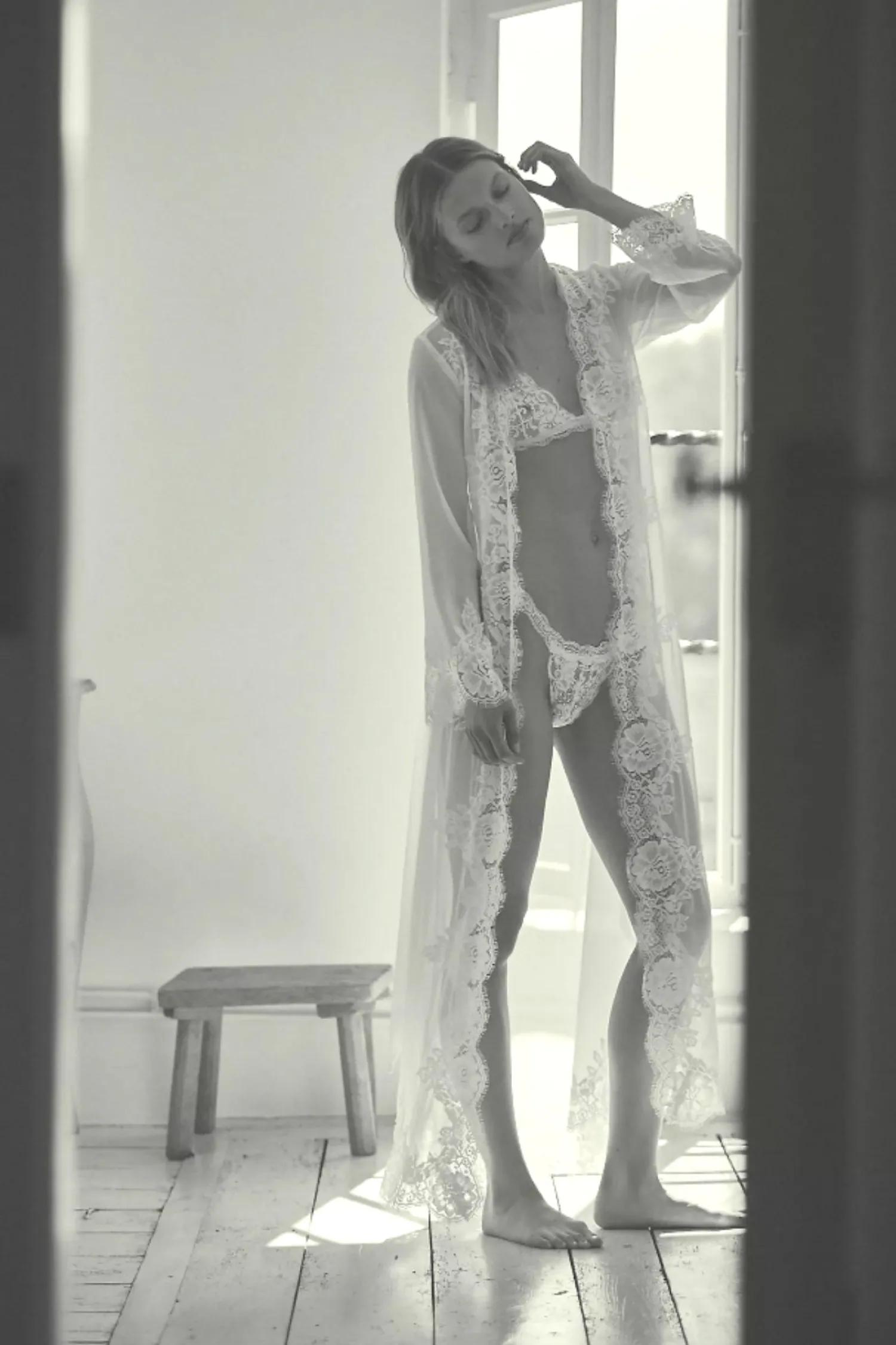 Homebodii Helena Robe Best