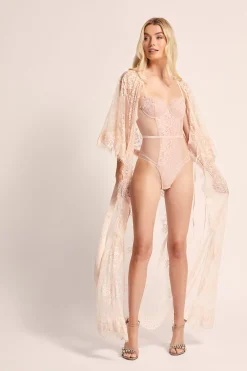 Homebodii Kassiah Blush Lace Robe Hot