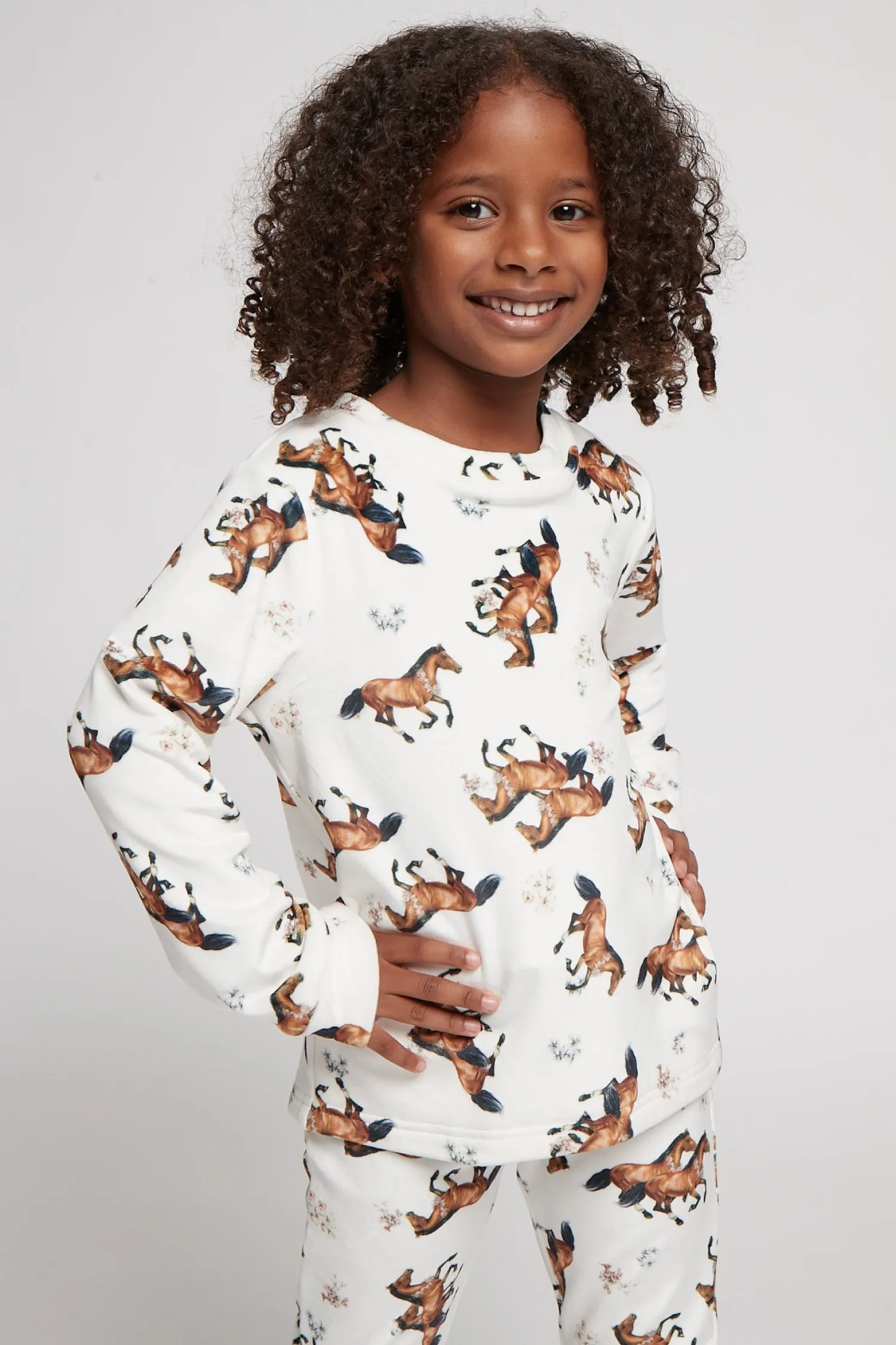 Homebodii Kids Fleece Pyjama Set New