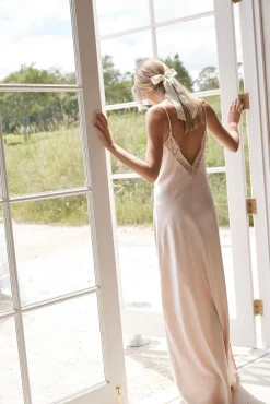 Homebodii Sian Long Slip Clearance